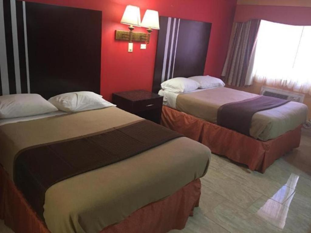 Travelodge By Wyndham Bay Shore Long Island Eksteriør bilde